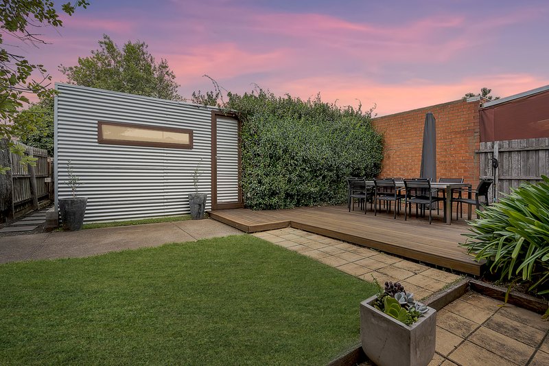 Photo - 199 Gordon Street, Coburg VIC 3058 - Image 14