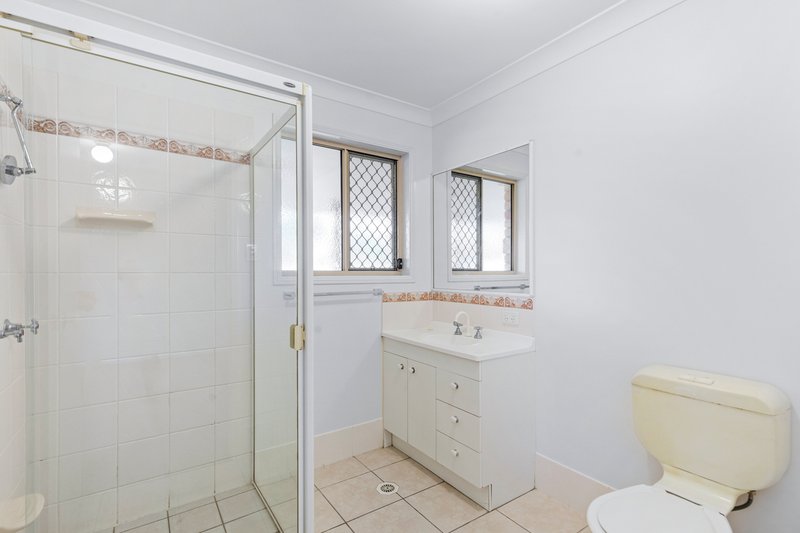 Photo - 19/9 Harpulia Court, Morayfield QLD 4506 - Image 16
