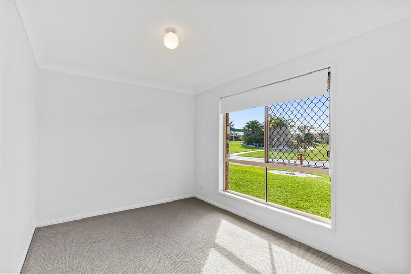 Photo - 19/9 Harpulia Court, Morayfield QLD 4506 - Image 17