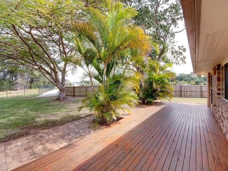 Photo - 199 Moreton Terrace, Beachmere QLD 4510 - Image 3