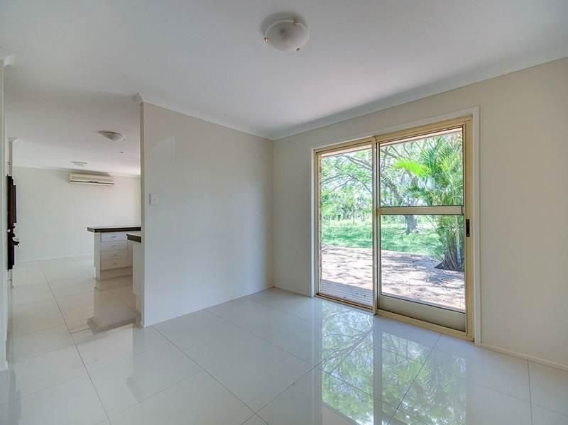 Photo - 199 Moreton Terrace, Beachmere QLD 4510 - Image 8