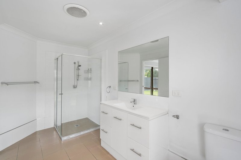 Photo - 199 Mount Warren Boulevard, Mount Warren Park QLD 4207 - Image 12