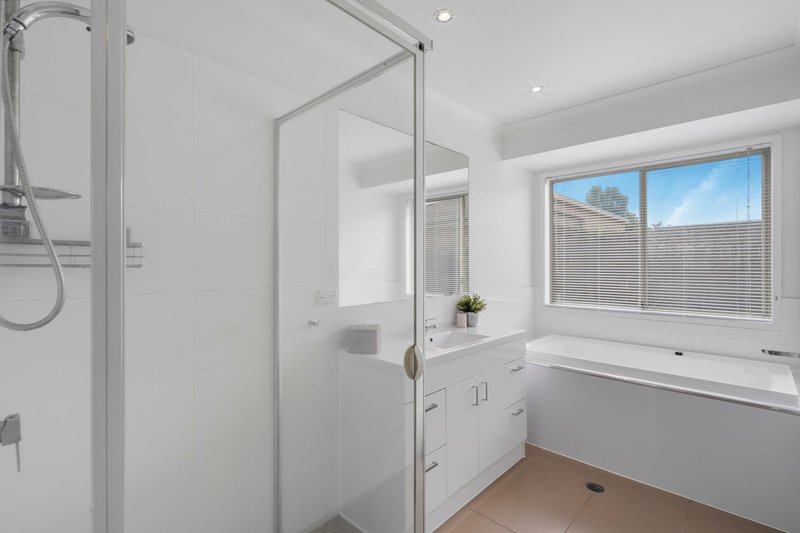 Photo - 199 Mount Warren Boulevard, Mount Warren Park QLD 4207 - Image 17