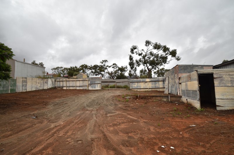 Photo - 199 Ryan Street, Broken Hill NSW 2880 - Image 14