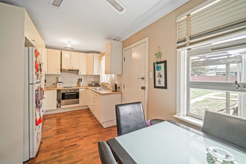 Photo - 199 Smith Street, South Penrith NSW 2750 - Image 4