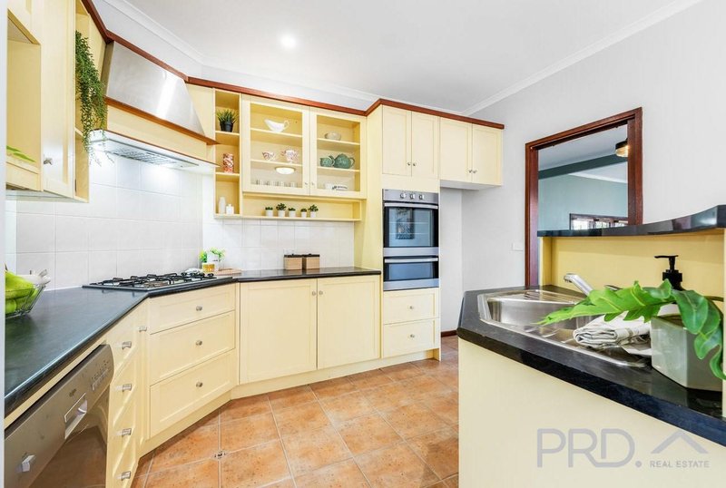 Photo - 199 Walnut Avenue, Mildura VIC 3500 - Image 5
