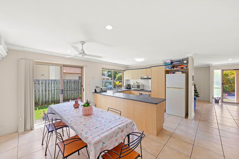 Photo - 19/95-105 Arundel Drive, Arundel QLD 4214 - Image 3