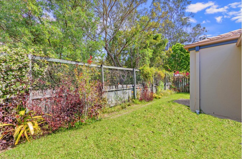 Photo - 19/95-105 Arundel Drive, Arundel QLD 4214 - Image 11