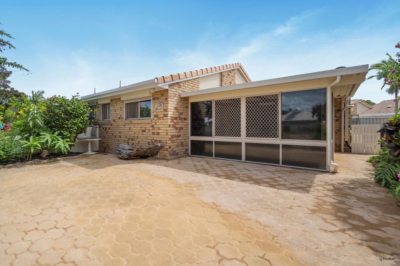 Photo - 19/98-102 Keith Compton Drive, Tweed Heads NSW 2485 - Image 3