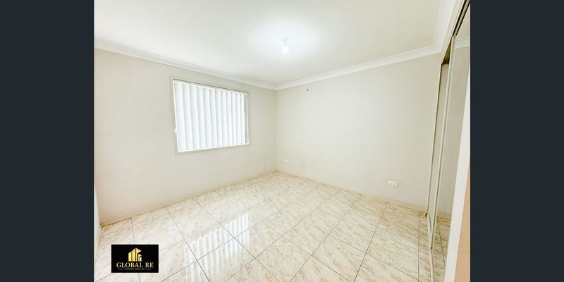 Photo - 19a Ace Avenue, Fairfield NSW 2165 - Image 4