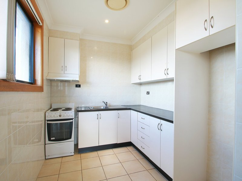 Photo - 19A Ador Avenue, Rockdale NSW 2216 - Image 2