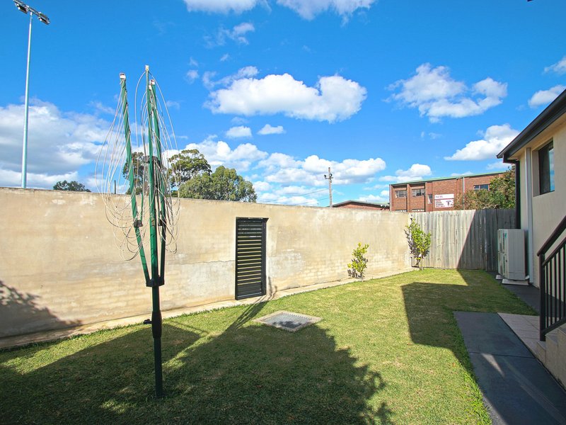 Photo - 19A Ador Avenue, Rockdale NSW 2216 - Image 3