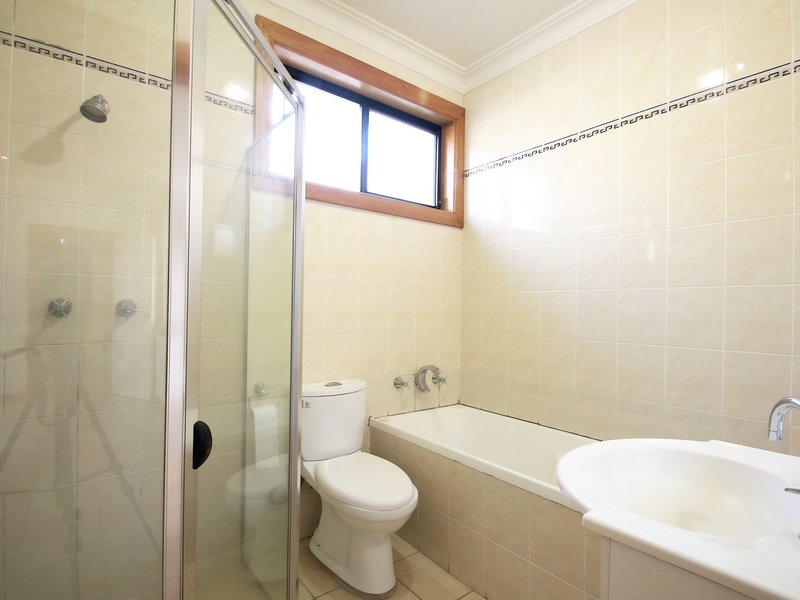 Photo - 19A Ador Avenue, Rockdale NSW 2216 - Image 7