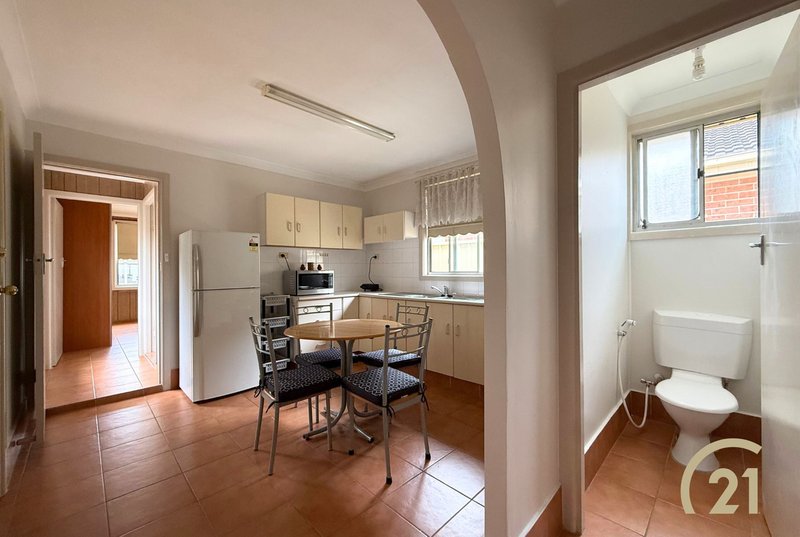 Photo - 19A Alexander Street, Smithfield NSW 2164 - Image 3