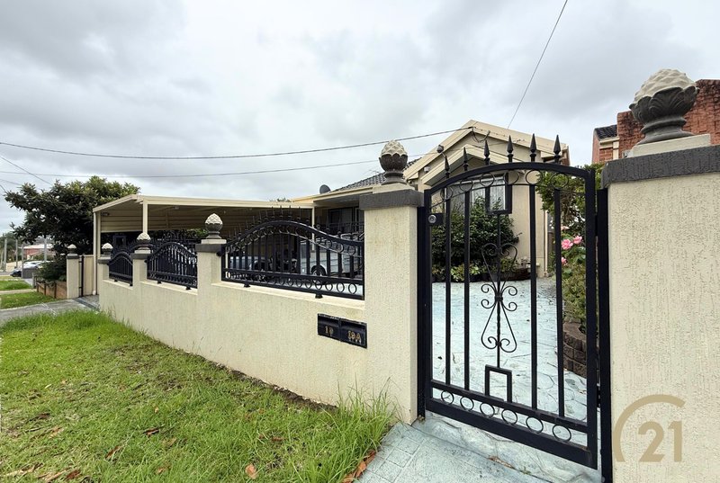 Photo - 19A Alexander Street, Smithfield NSW 2164 - Image 7