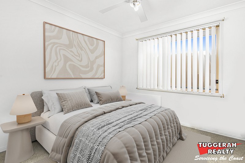 Photo - 19A Anniversary Place, Tuggerah NSW 2259 - Image 5