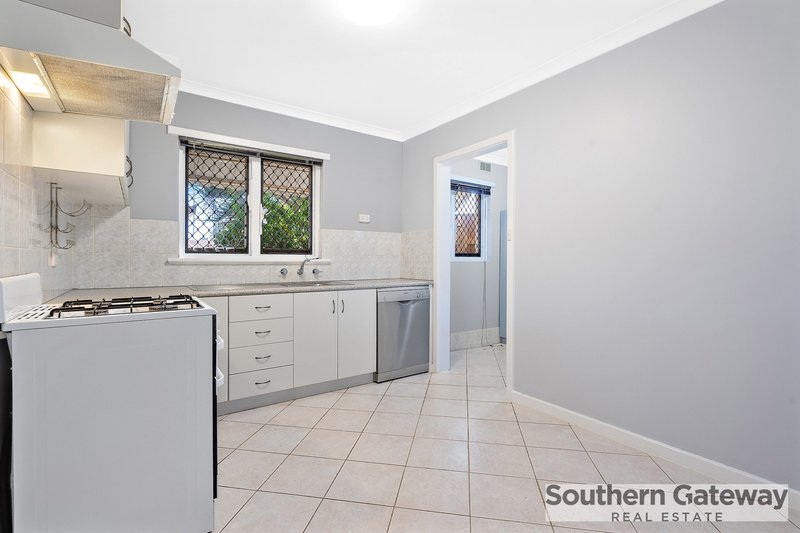 Photo - 19A Benjamin Street, Armadale WA 6112 - Image 2