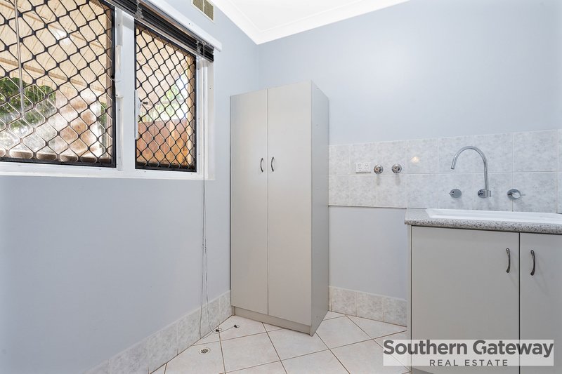 Photo - 19A Benjamin Street, Armadale WA 6112 - Image 4