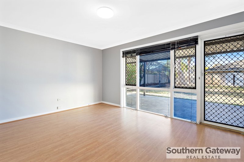 Photo - 19A Benjamin Street, Armadale WA 6112 - Image 7