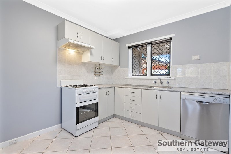 Photo - 19A Benjamin Street, Armadale WA 6112 - Image 29