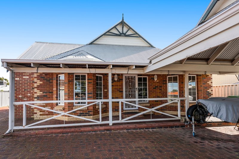 Photo - 19A Cleaver Terrace, Rivervale WA 6103 - Image 2