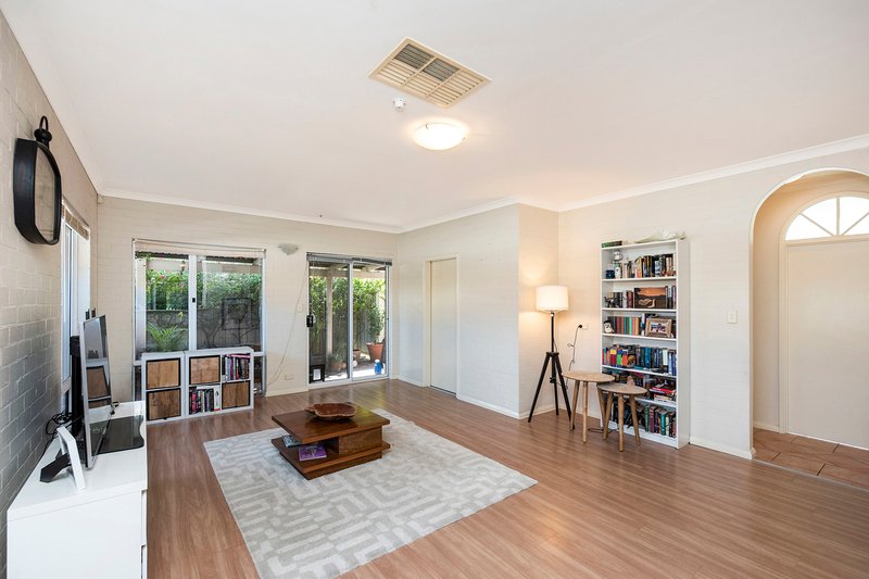 Photo - 19A Cleaver Terrace, Rivervale WA 6103 - Image 7