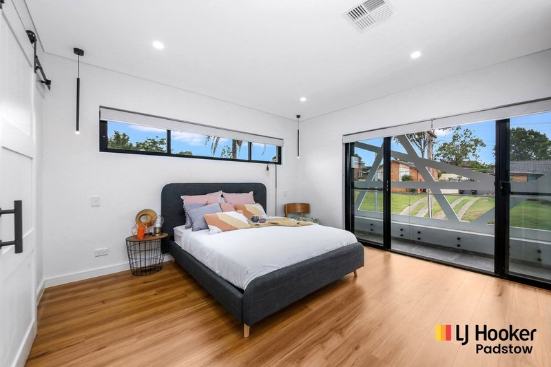 Photo - 19A Corben Avenue, Moorebank NSW 2170 - Image 4