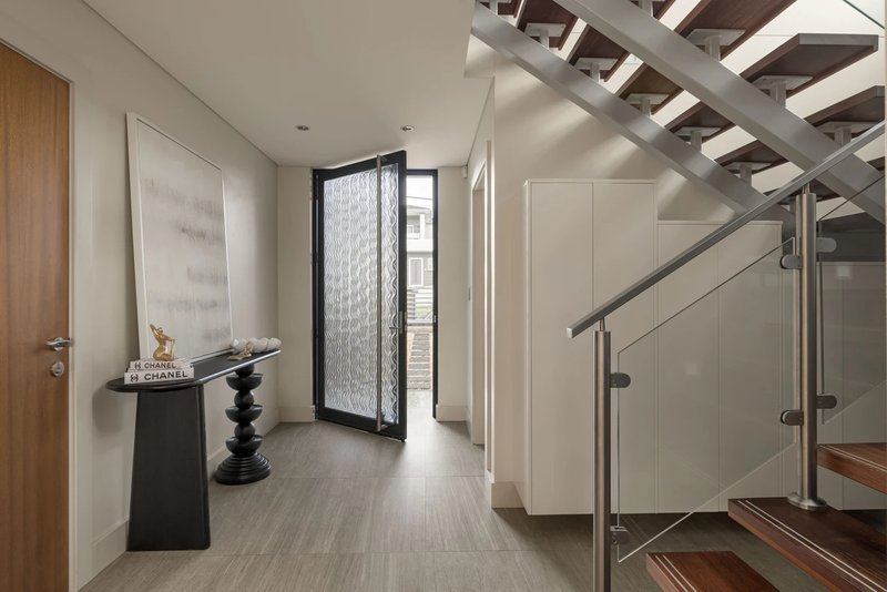 Photo - 19A Gloucester Avenue, Merrylands NSW 2160 - Image 8