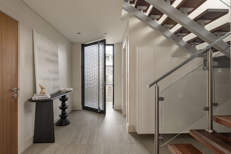 Photo - 19A Gloucester Avenue, Merrylands NSW 2160 - Image 6