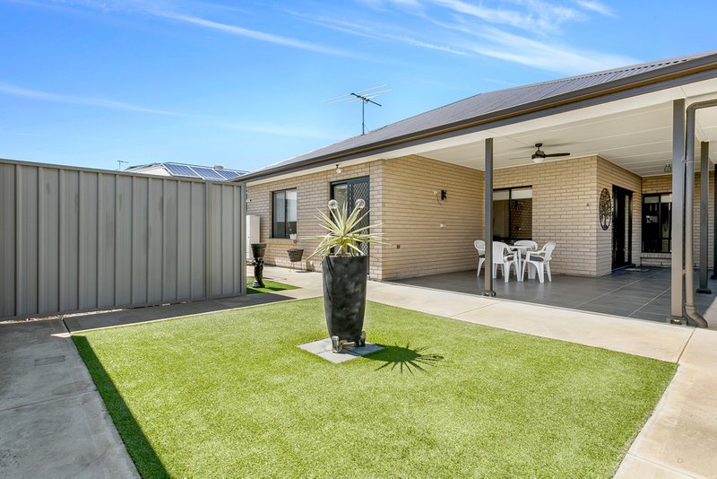 Photo - 19A Hambledon Road, Campbelltown SA 5074 - Image 10