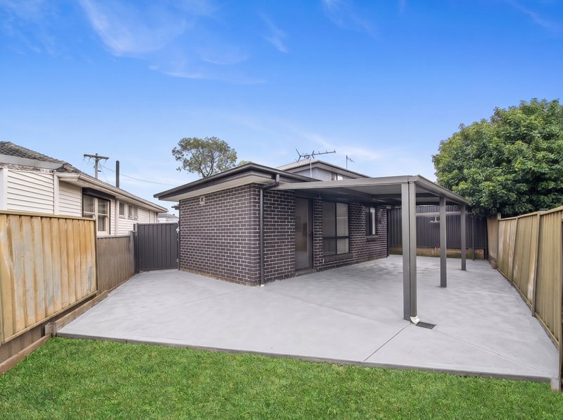 Photo - 19A Hewison Street, Green Valley NSW 2168 - Image 7