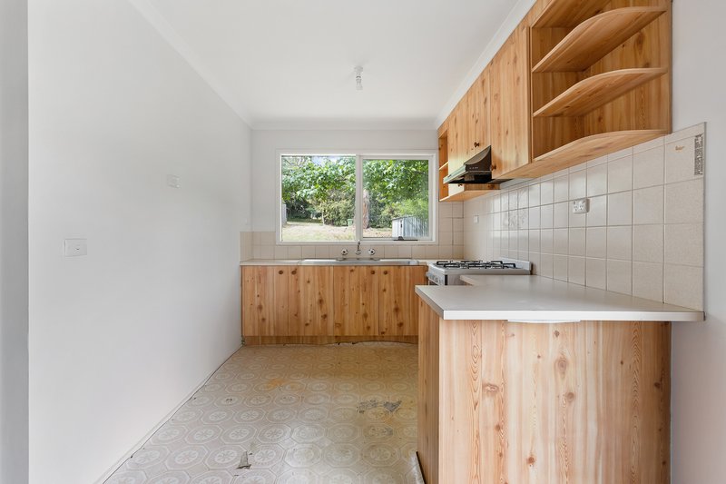 Photo - 19A Irvine Street, Mount Evelyn VIC 3796 - Image 3