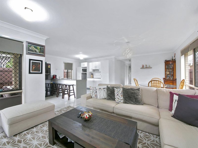 Photo - 19A Jutland Street, Oxley QLD 4075 - Image 1