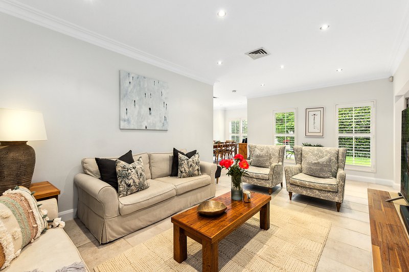 Photo - 19A Kanoona Avenue, St Ives NSW 2075 - Image 3