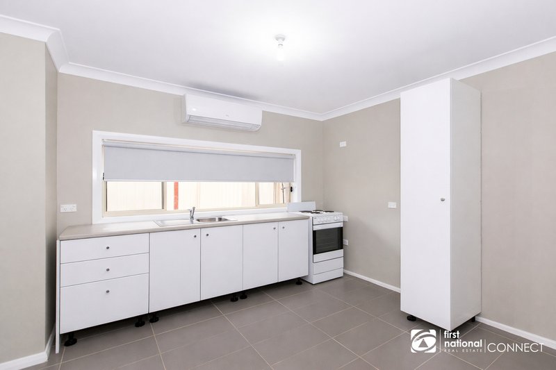 Photo - 19a Karen Court, Cranebrook NSW 2749 - Image 3