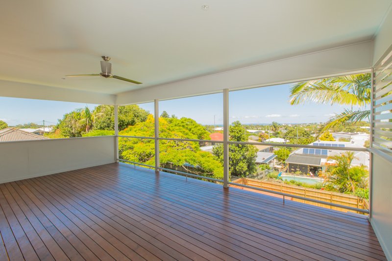 Photo - 19A Kitchener Street, Wynnum QLD 4178 - Image 4