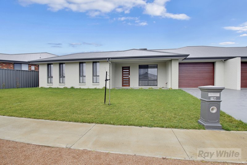 19a Mewburn Drive, Goulburn NSW 2580