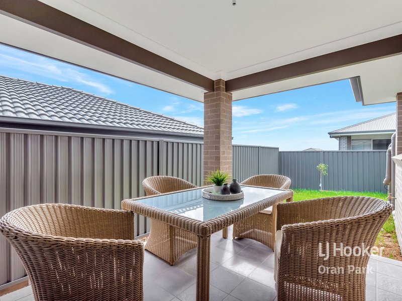 Photo - 19A Richmond Road, Oran Park NSW 2570 - Image 11