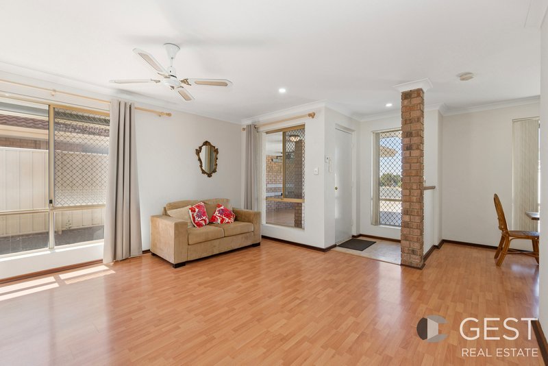 Photo - 19A Rosebank Gardens, Alexander Heights WA 6064 - Image 6