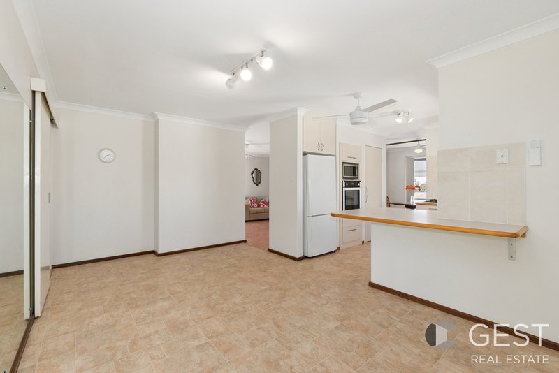 Photo - 19A Rosebank Gardens, Alexander Heights WA 6064 - Image 13