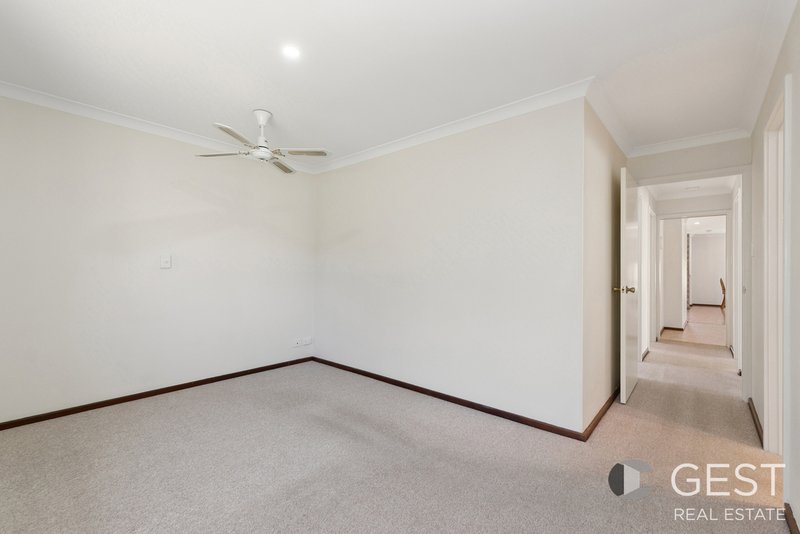 Photo - 19A Rosebank Gardens, Alexander Heights WA 6064 - Image 16