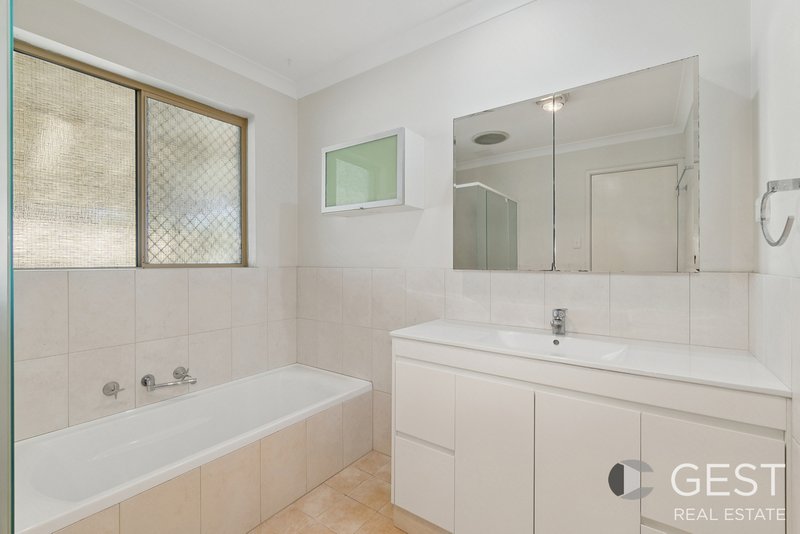 Photo - 19A Rosebank Gardens, Alexander Heights WA 6064 - Image 22