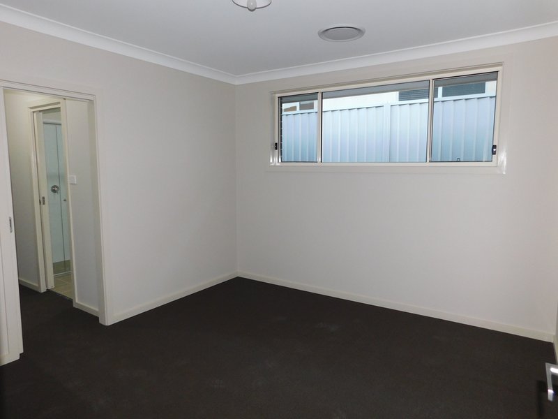 Photo - 19A Ryder Avenue, Oran Park NSW 2570 - Image 14