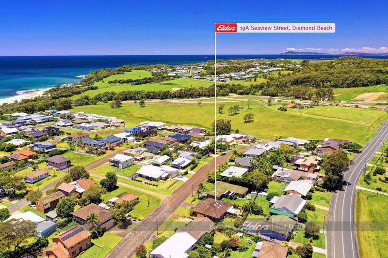 Photo - 19A Seaview Street, Diamond Beach NSW 2430 - Image 16