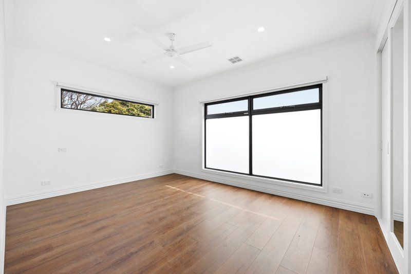 Photo - 19A Tamboon Drive, Rowville VIC 3178 - Image 10