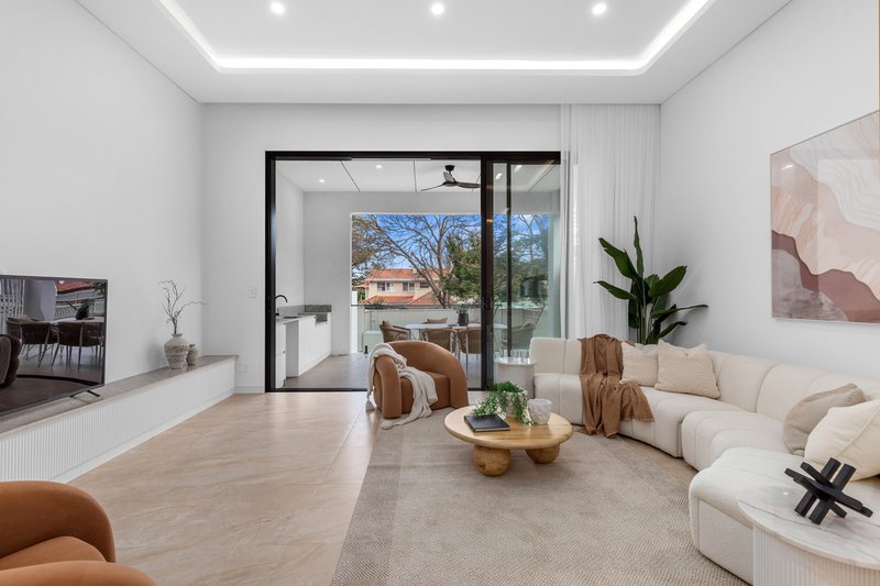 Photo - 19A Taro Street, Blakehurst NSW 2221 - Image 6