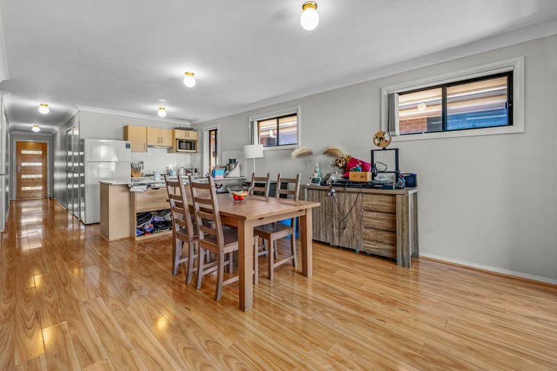 Photo - 19A Teal Street, Aberglasslyn NSW 2320 - Image 8