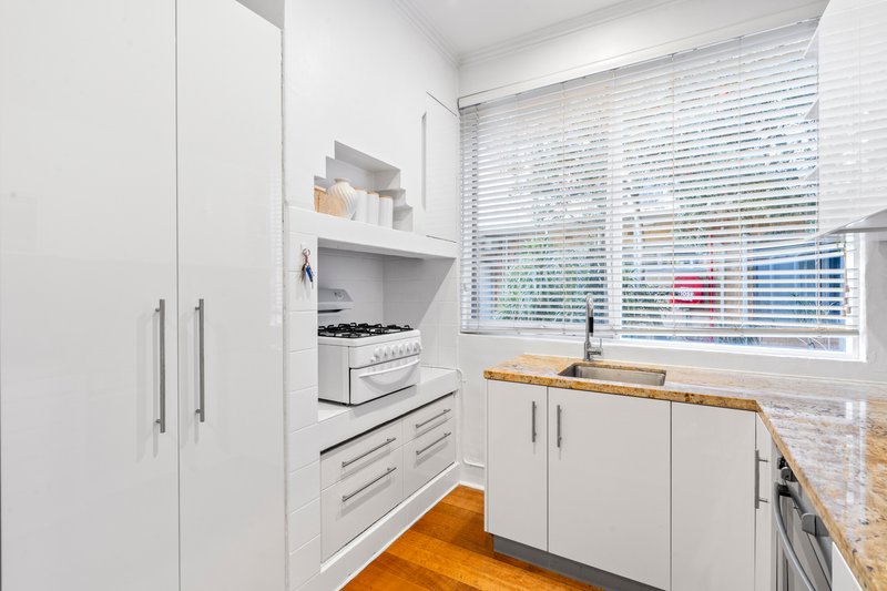Photo - 19a/45a Ormond Esplanade, Elwood VIC 3184 - Image 5