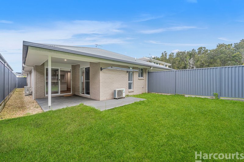 Photo - 19B Antigua Avenue, Lake Cathie NSW 2445 - Image 11