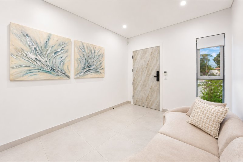 Photo - 19B Barbers Road, Chester Hill NSW 2162 - Image 3
